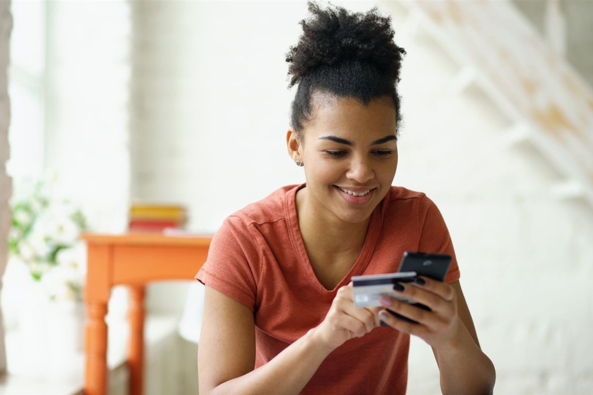 Lynk Mobile Money: How to Accept Payments Through Your Jamaican Website body image 2