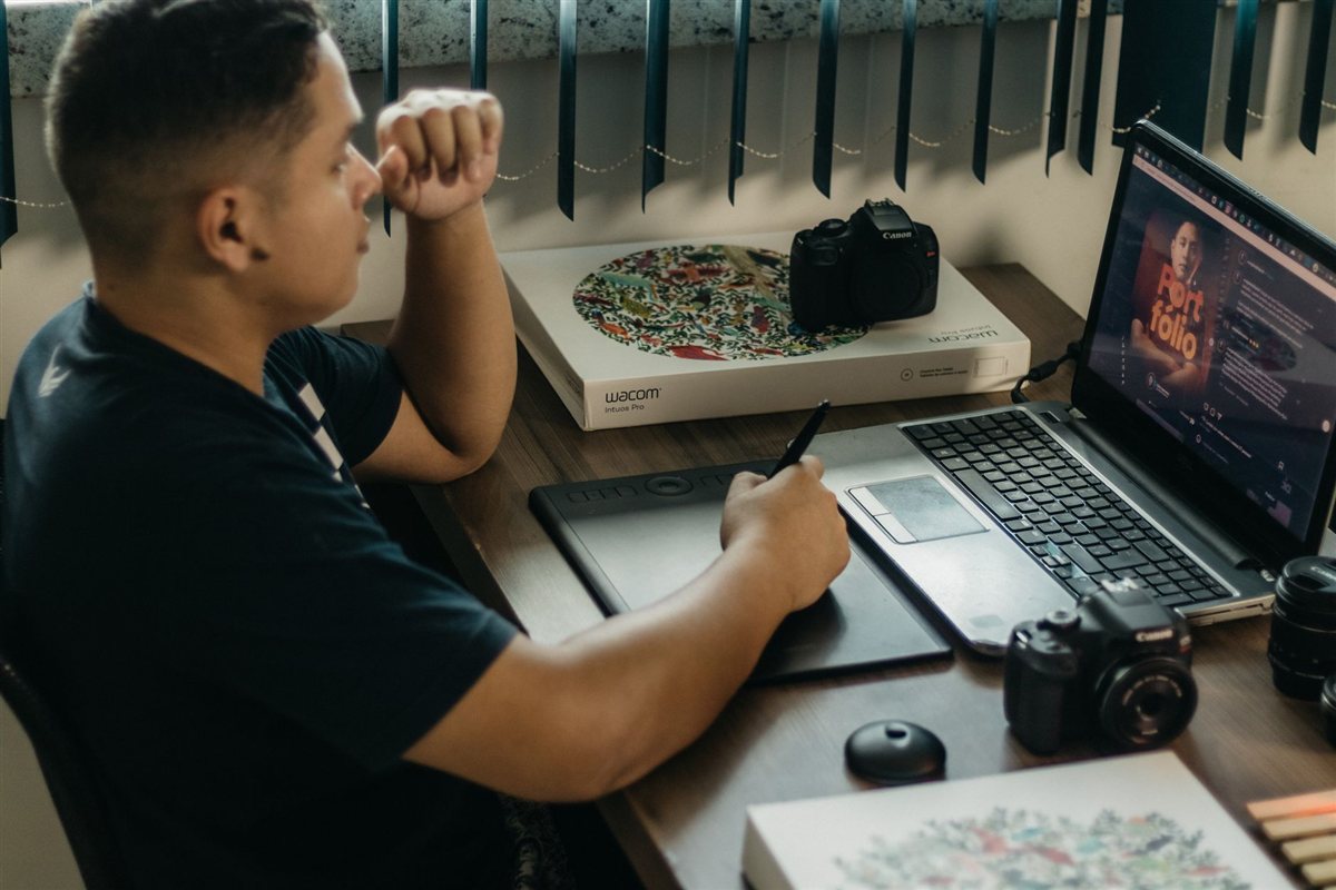 How to Create a Portfolio Website for Jamaican Creative Professionals body image 1