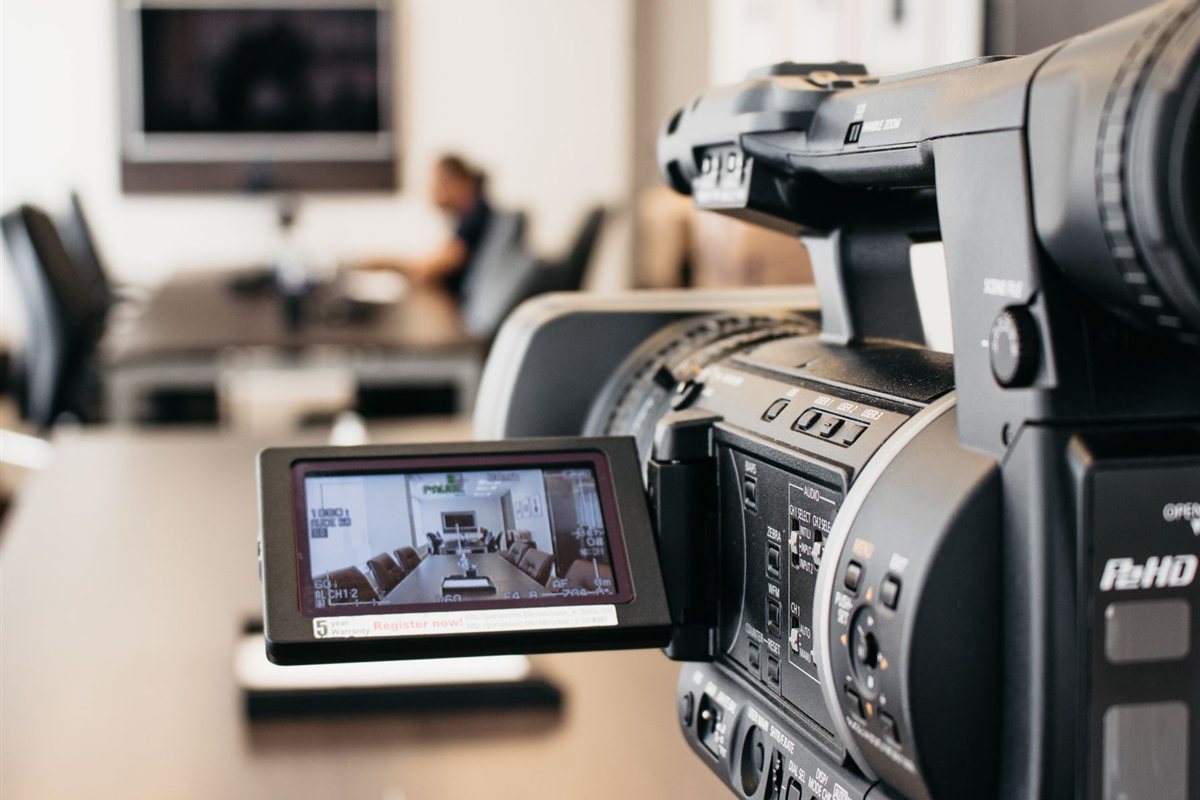How to Use Video to Increase Engagement on Your Jamaican Business Website body image 2