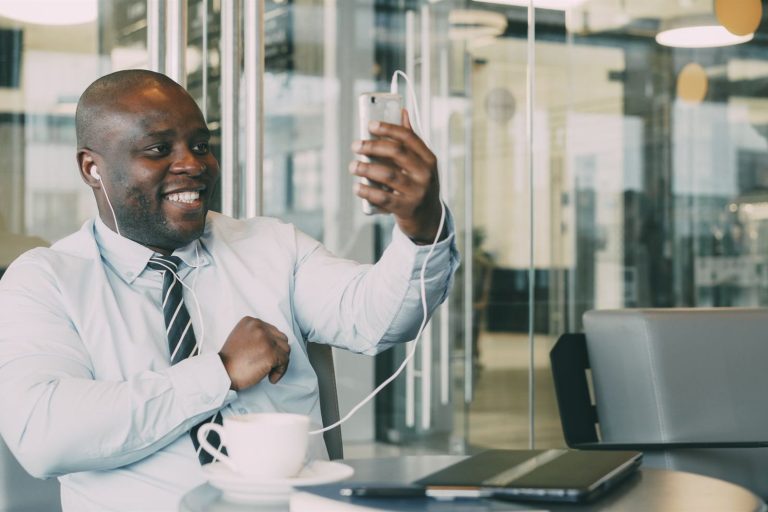 How to Use Video to Increase Engagement on Your Jamaican Business Website